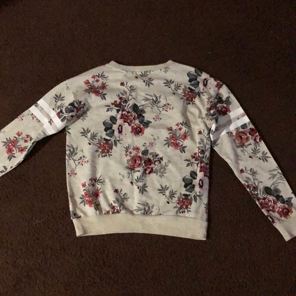 floral sweater - Picture 2 of 3